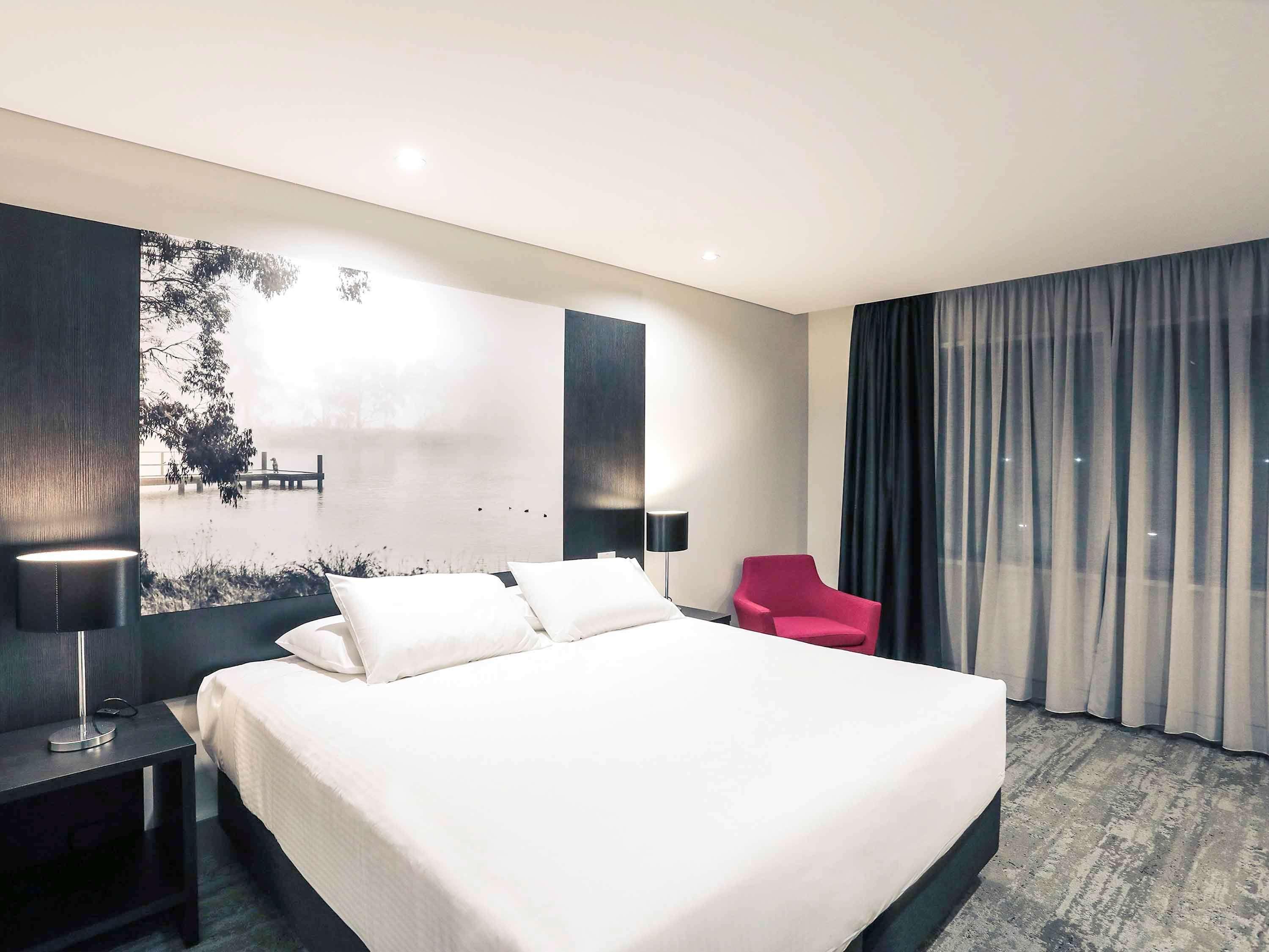 Mercure Tamworth Esterno foto