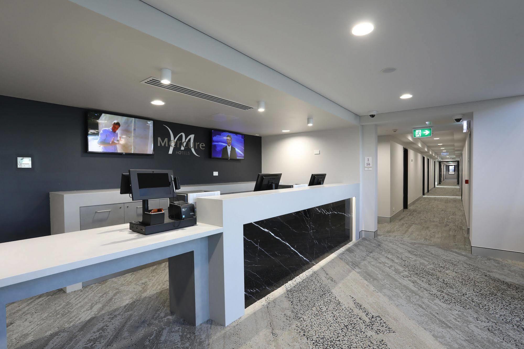 Mercure Tamworth Esterno foto